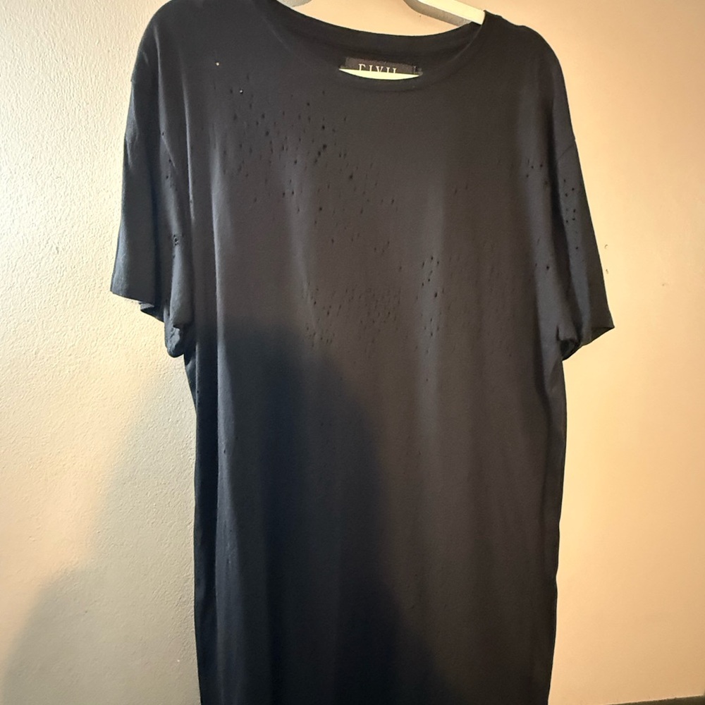 Men’s Cutout Tee